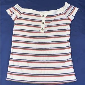 I am selling a off the shoulder shirt with buttons